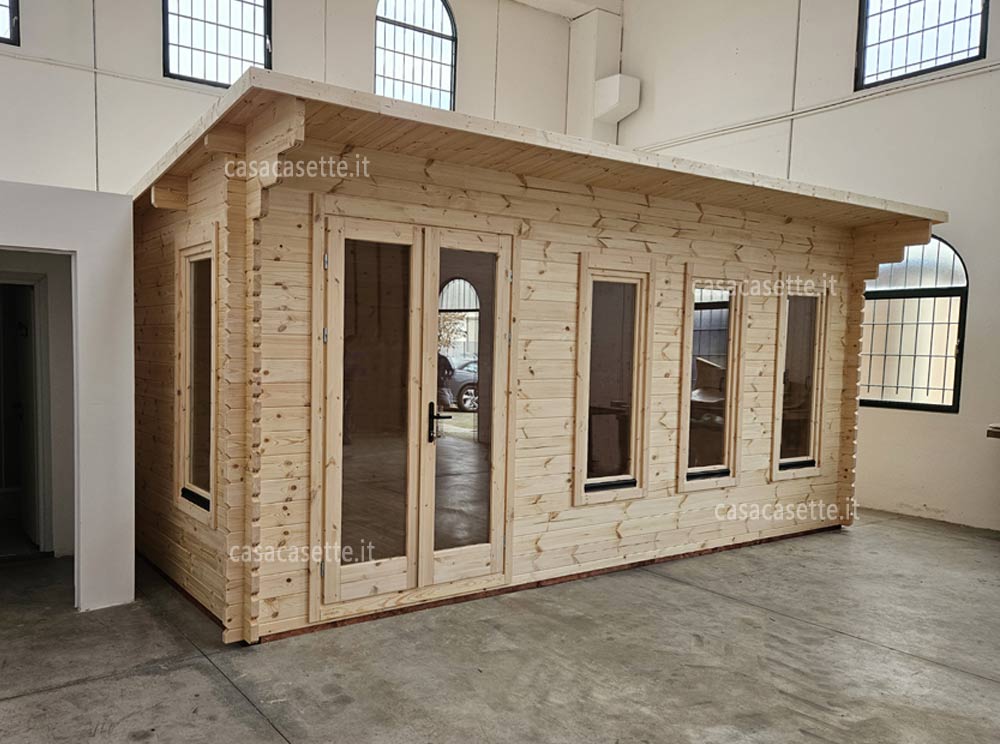 Casetta in legno modello Pescara misure 6x4