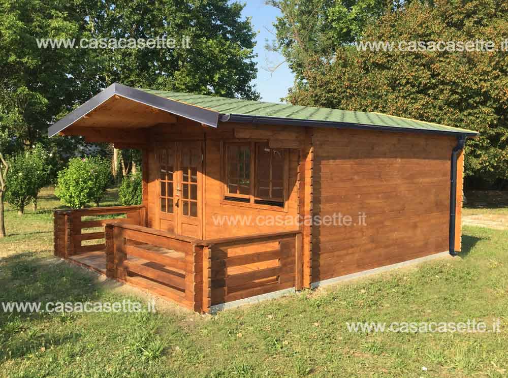 Casetta in legno modello Trieste misure 4x4