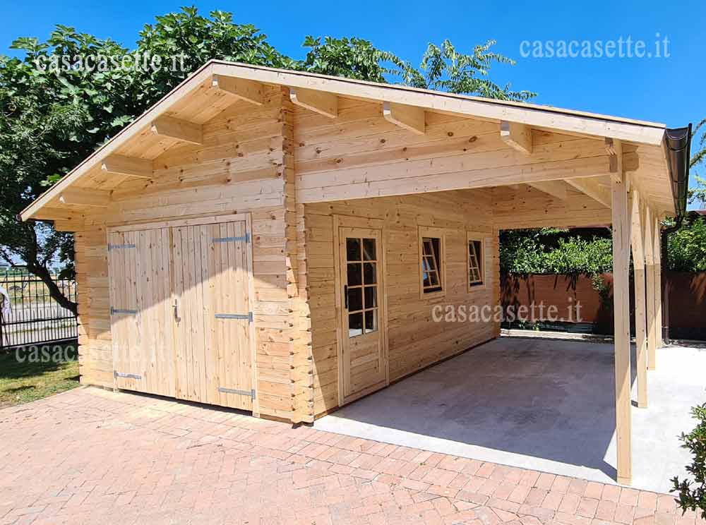 Garage in legno modello Ravenna misure 66x54